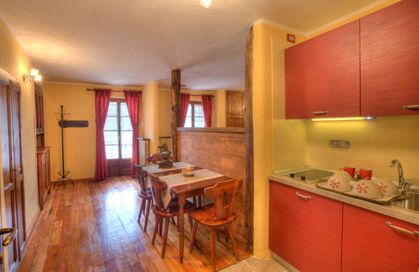 Cucina e zona pranzo Cucina e zona pranzo